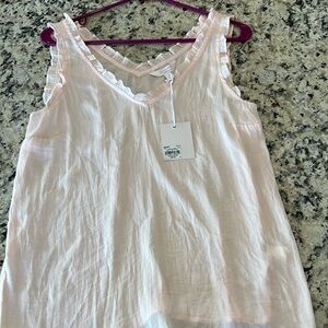 New women’s tank